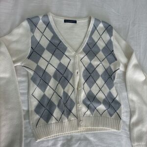 Brandy Melville White and blue Argyle Cardigan